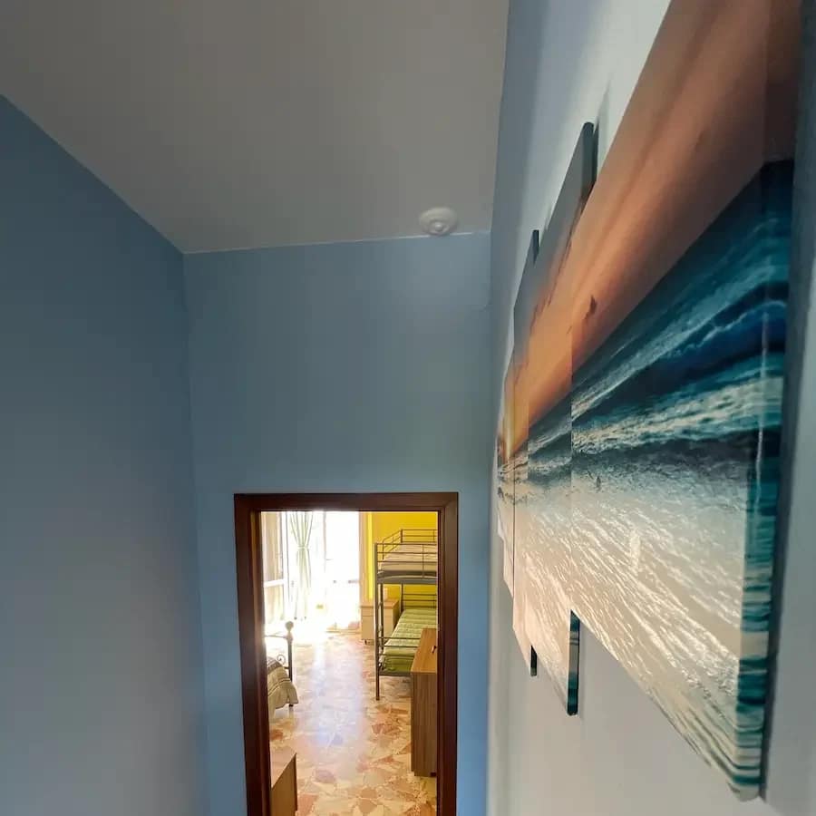 Appartamento_solemare_san_vincenzo_corridoio
