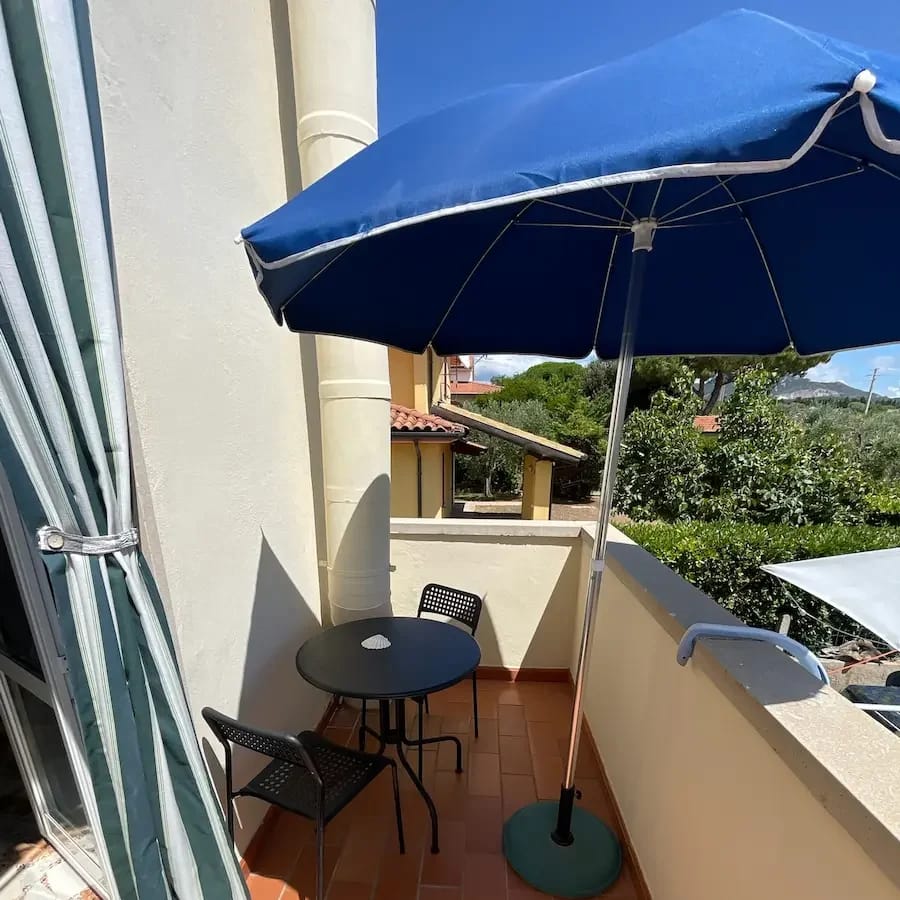 Appartamento_solemare_san_vincenzo_balcone