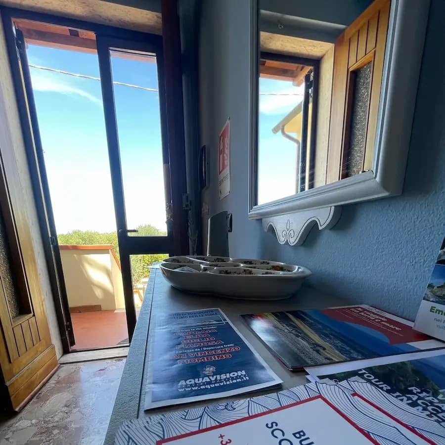 Appartamento_solemare_san_vincenzo_ingresso